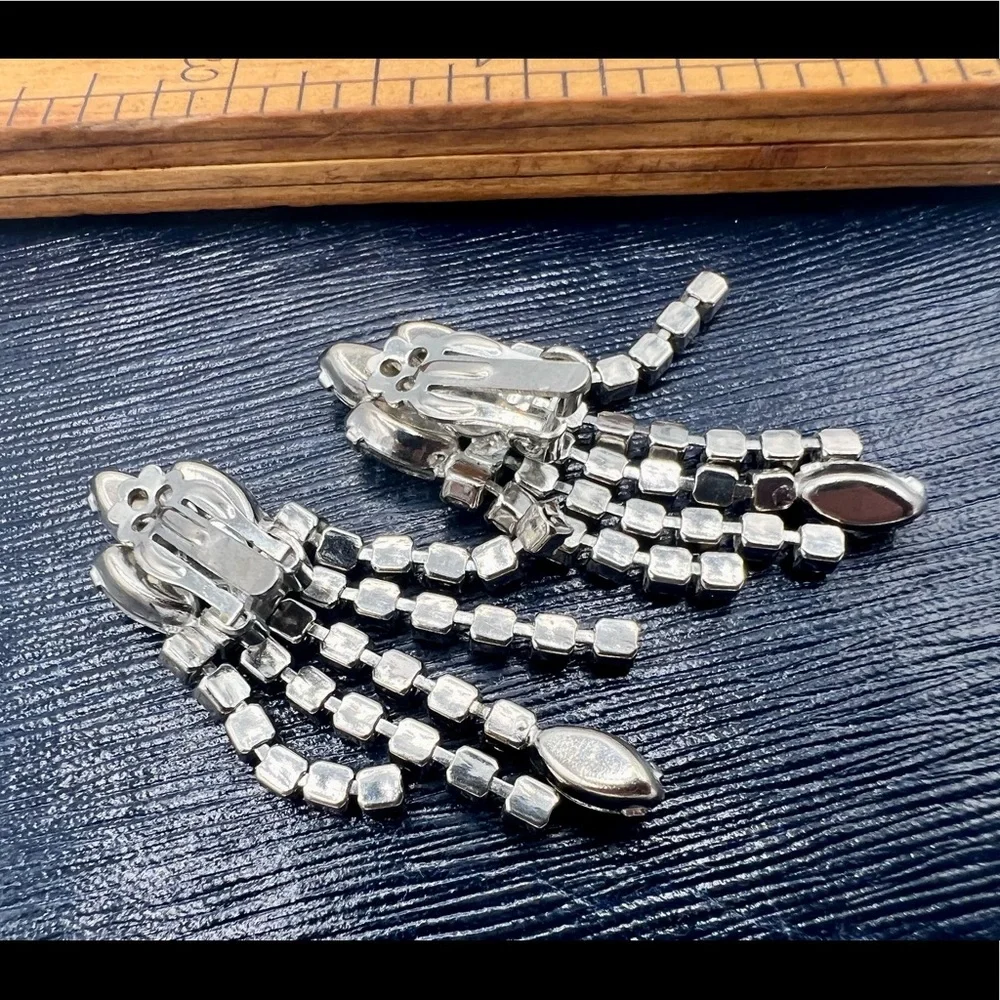 Vintage rhinestone fringe clip on earrings costume jewelry silver tone